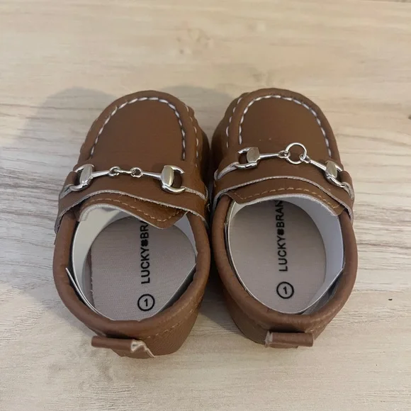 Lucky Brand crib Shoes - Picture 8 of 15